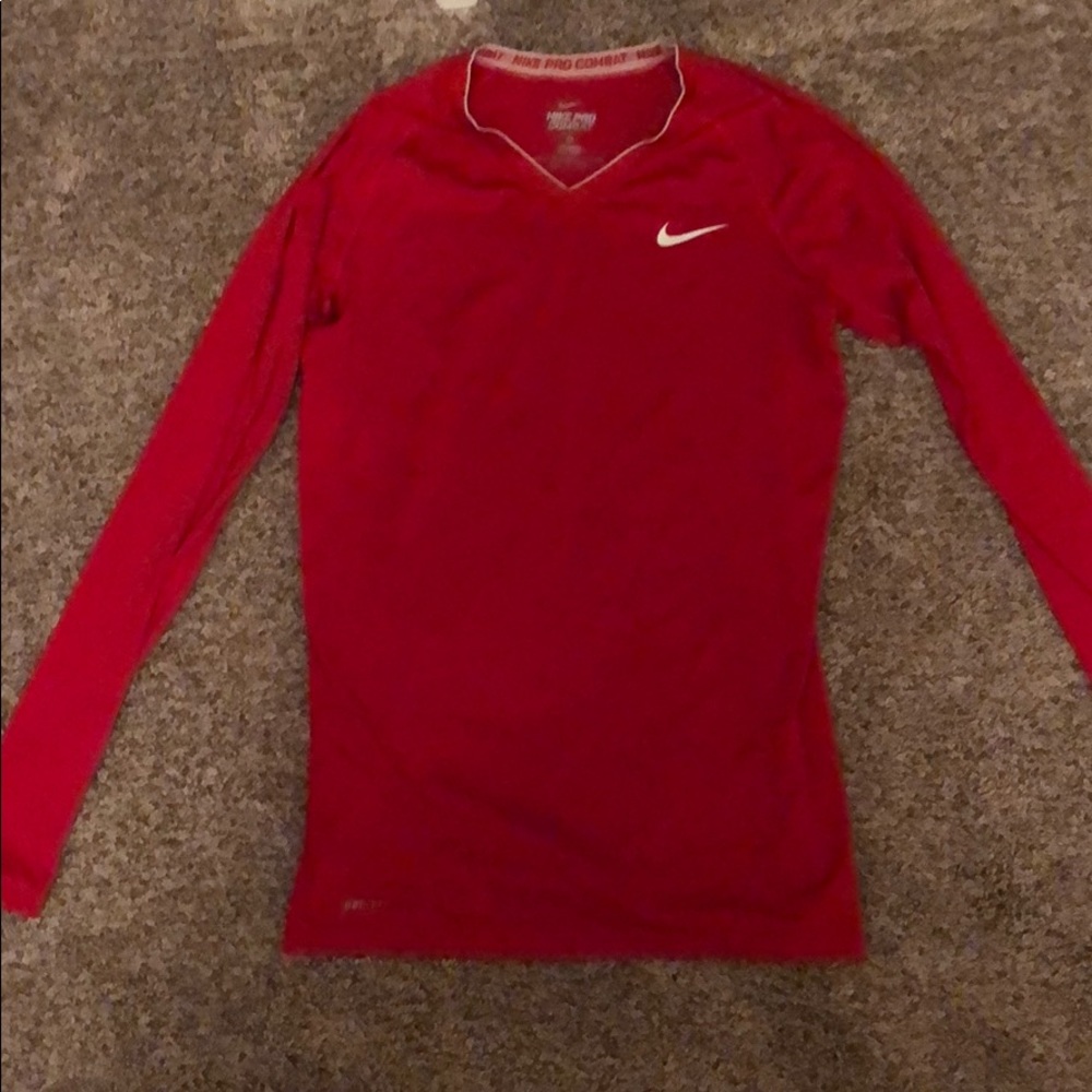 Nike fitted long sleeve